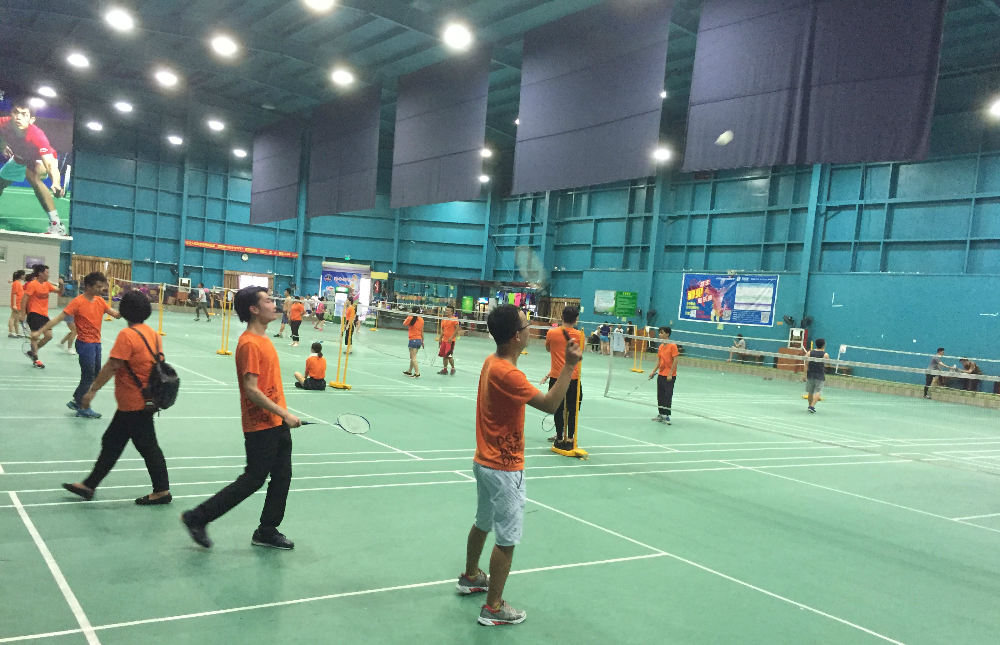 也通过他们 也通过他们