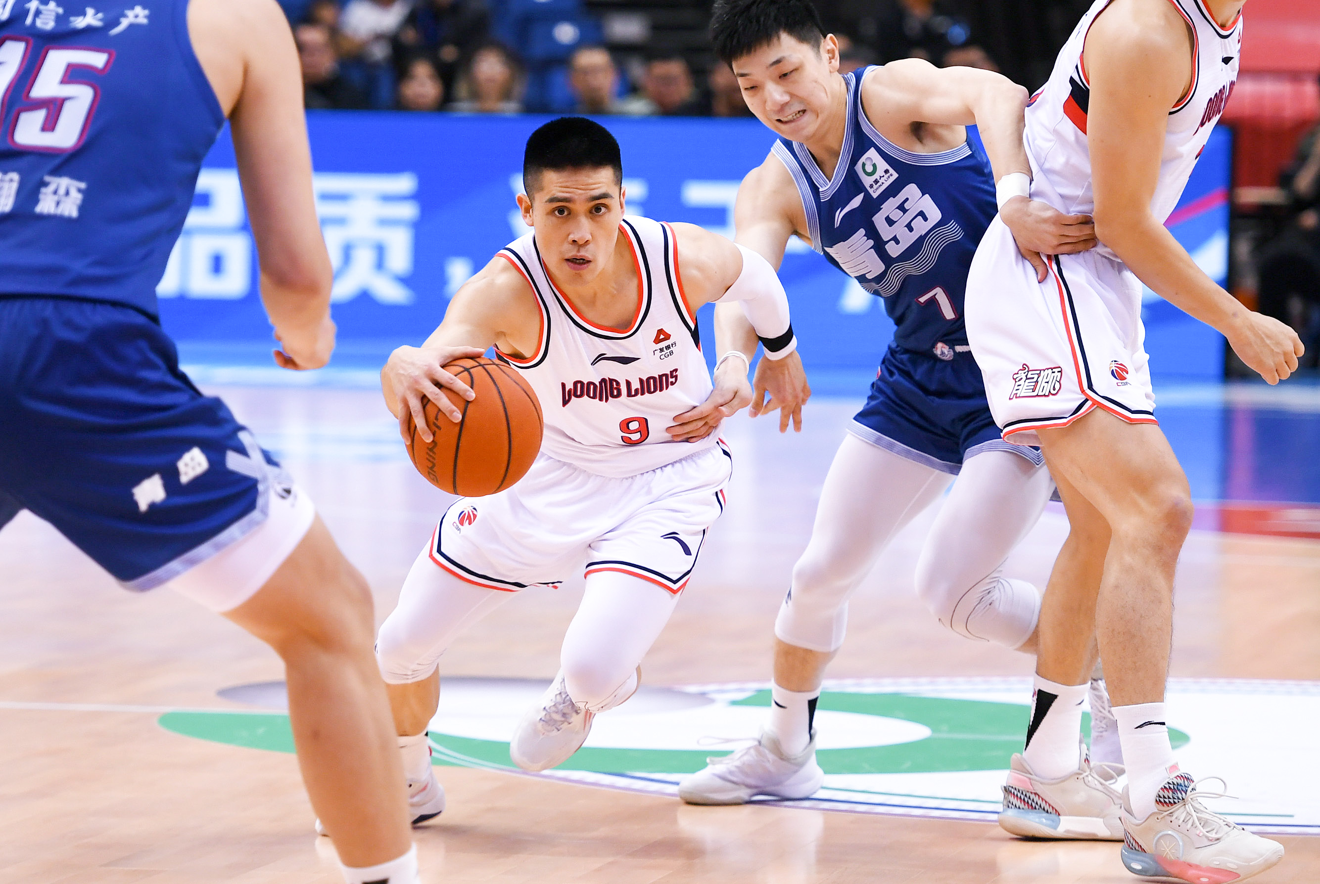手都将在奋 手都将在奋
