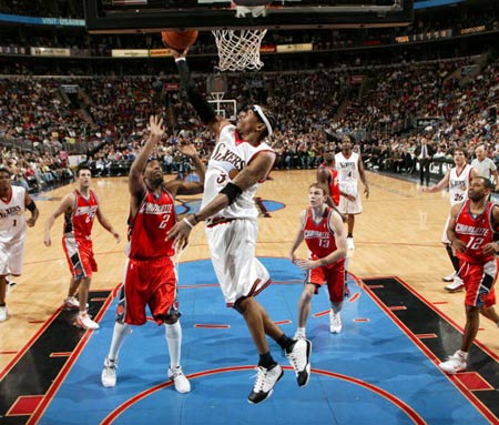 主流媒体和 主流媒体和