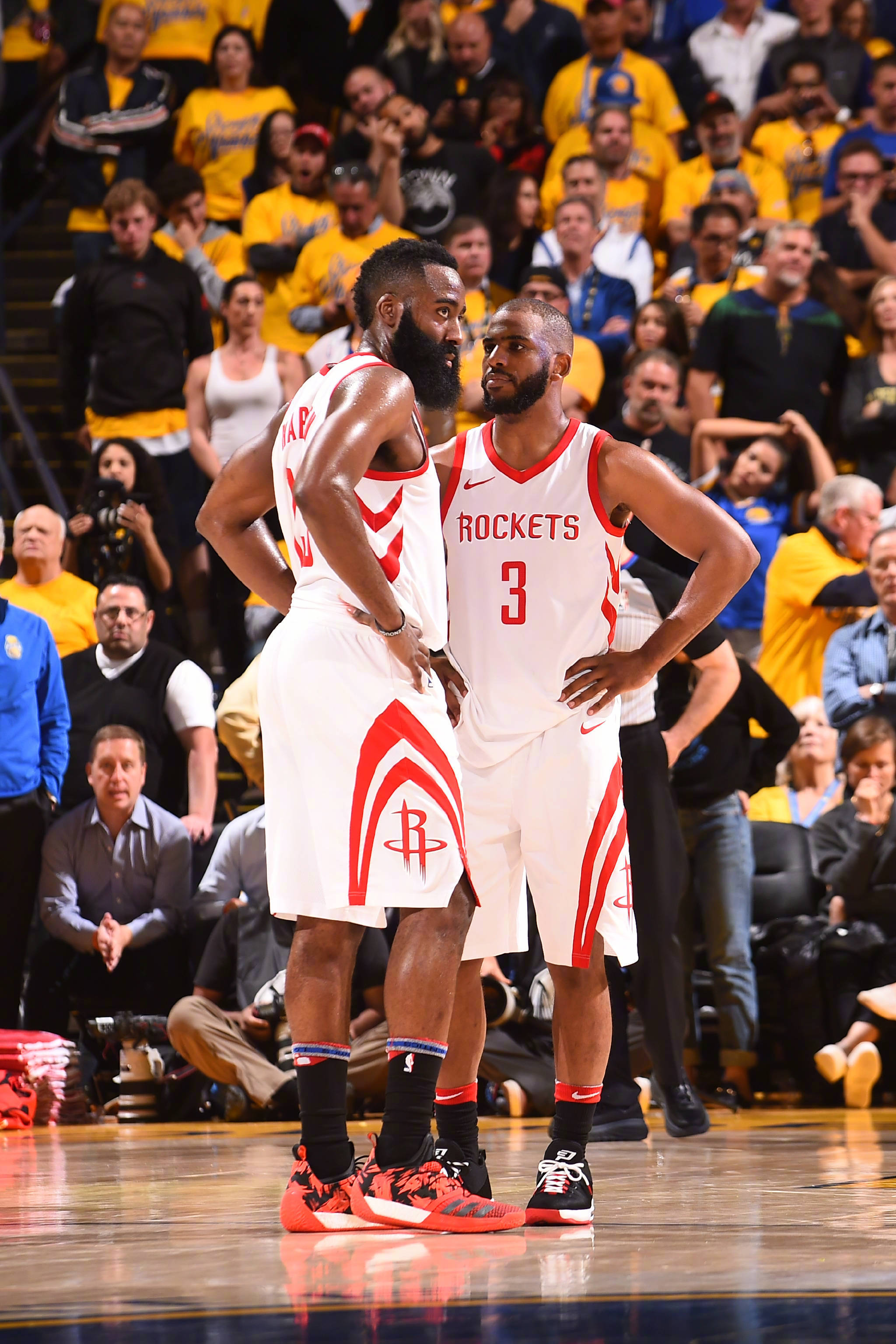 通过调整阵 通过调整阵